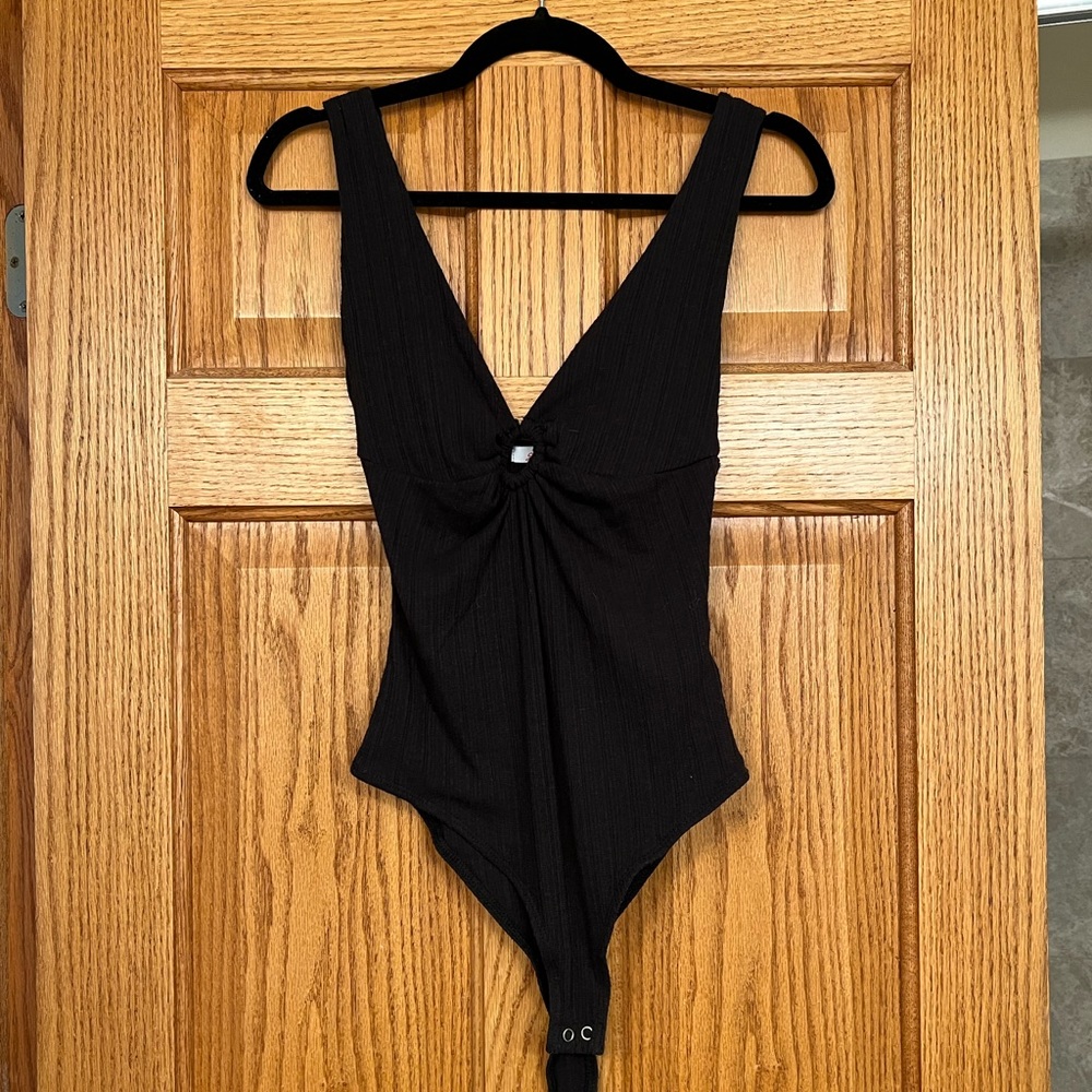 Black Keyhole Bodysuit